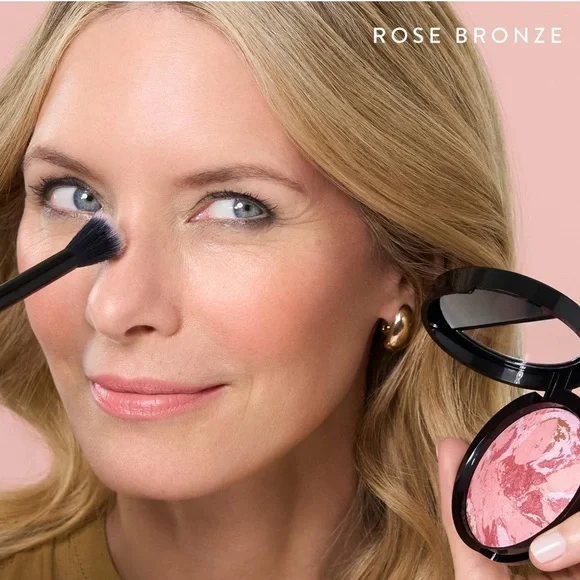 Laura Geller Marbleized Blush-N-Bronze in Rose Bronze - Picture 7 of 10